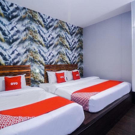 Oyo 1119 Memoire Express Hotel Kuching Eksteriør billede