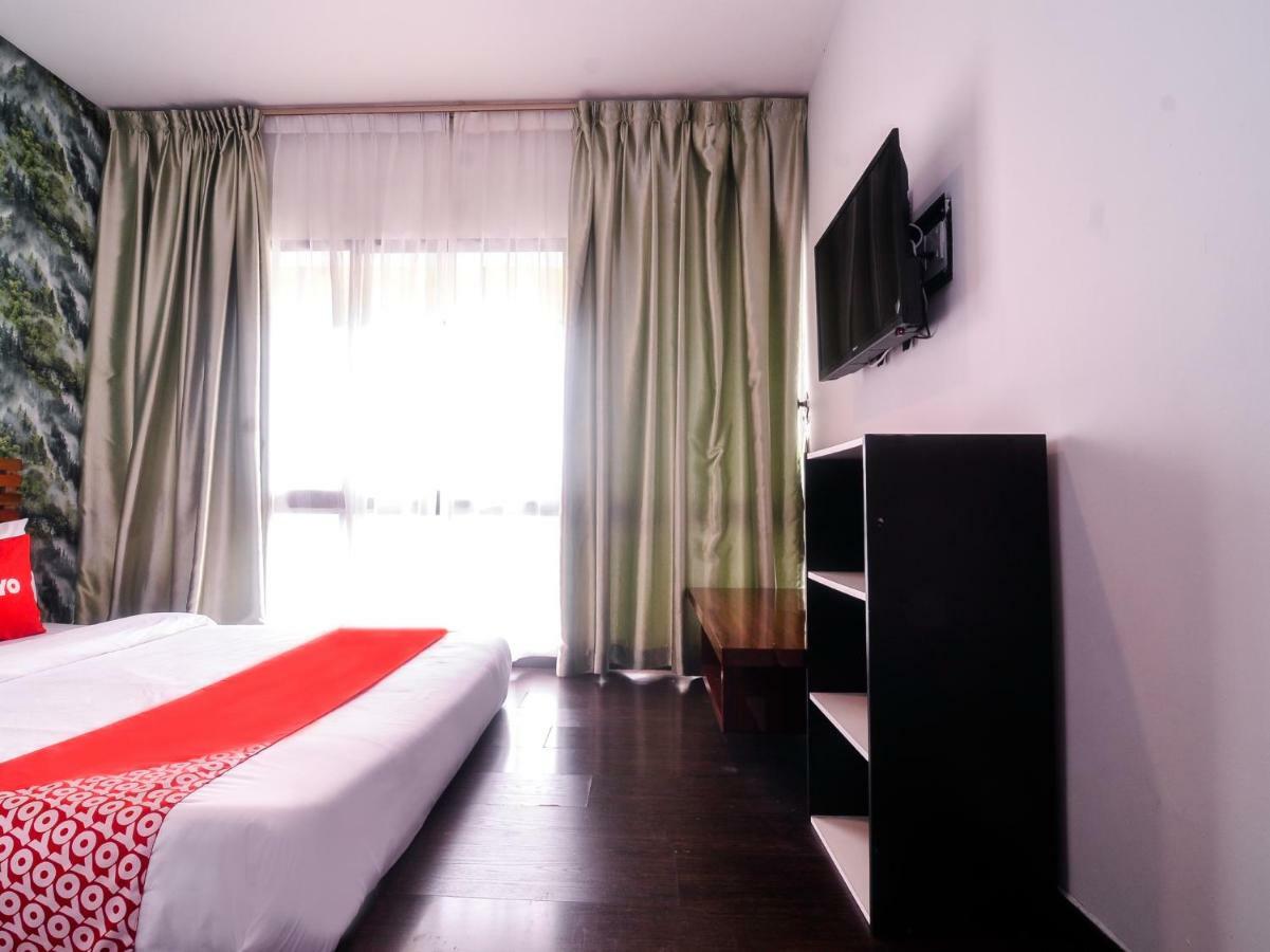 Oyo 1119 Memoire Express Hotel Kuching Eksteriør billede