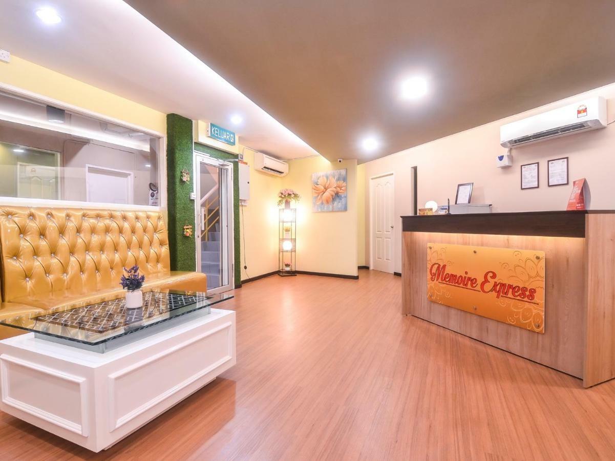 Oyo 1119 Memoire Express Hotel Kuching Eksteriør billede